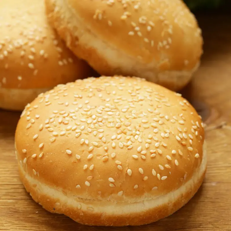 A classic sesame hamburger bun