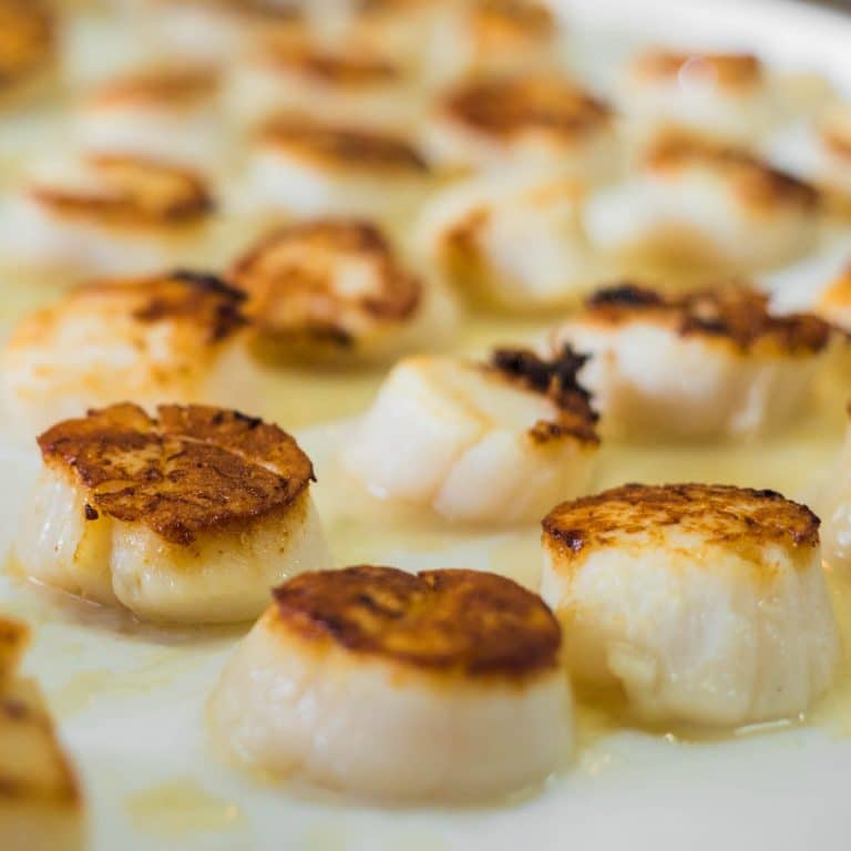 How to Tell When Grilled Scallops Are Done